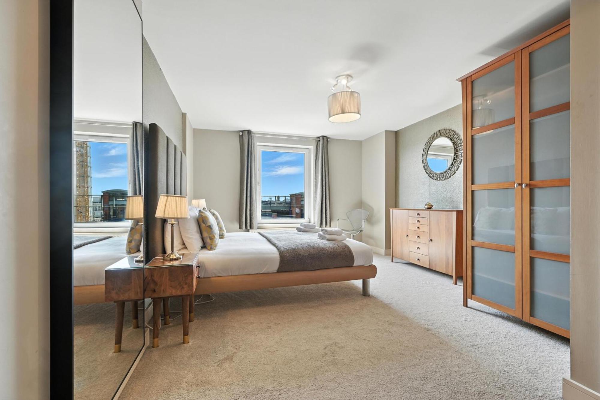 Апартаменты Apartments: Park Avenue *